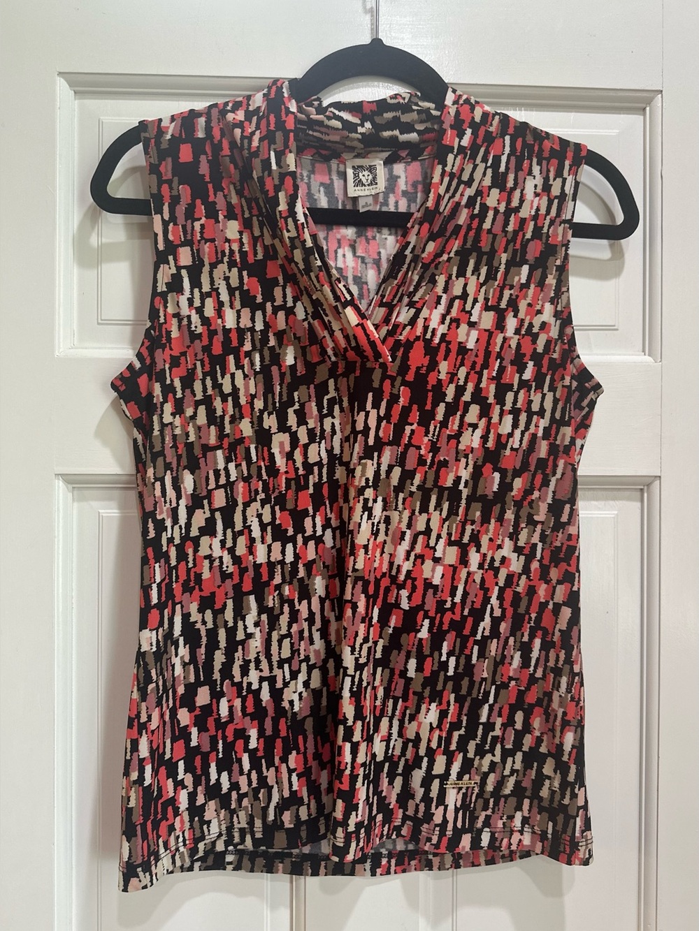 Anne Klein Women's V-Neck Sleeveless Top Blouse Small Colorful Career Stretch